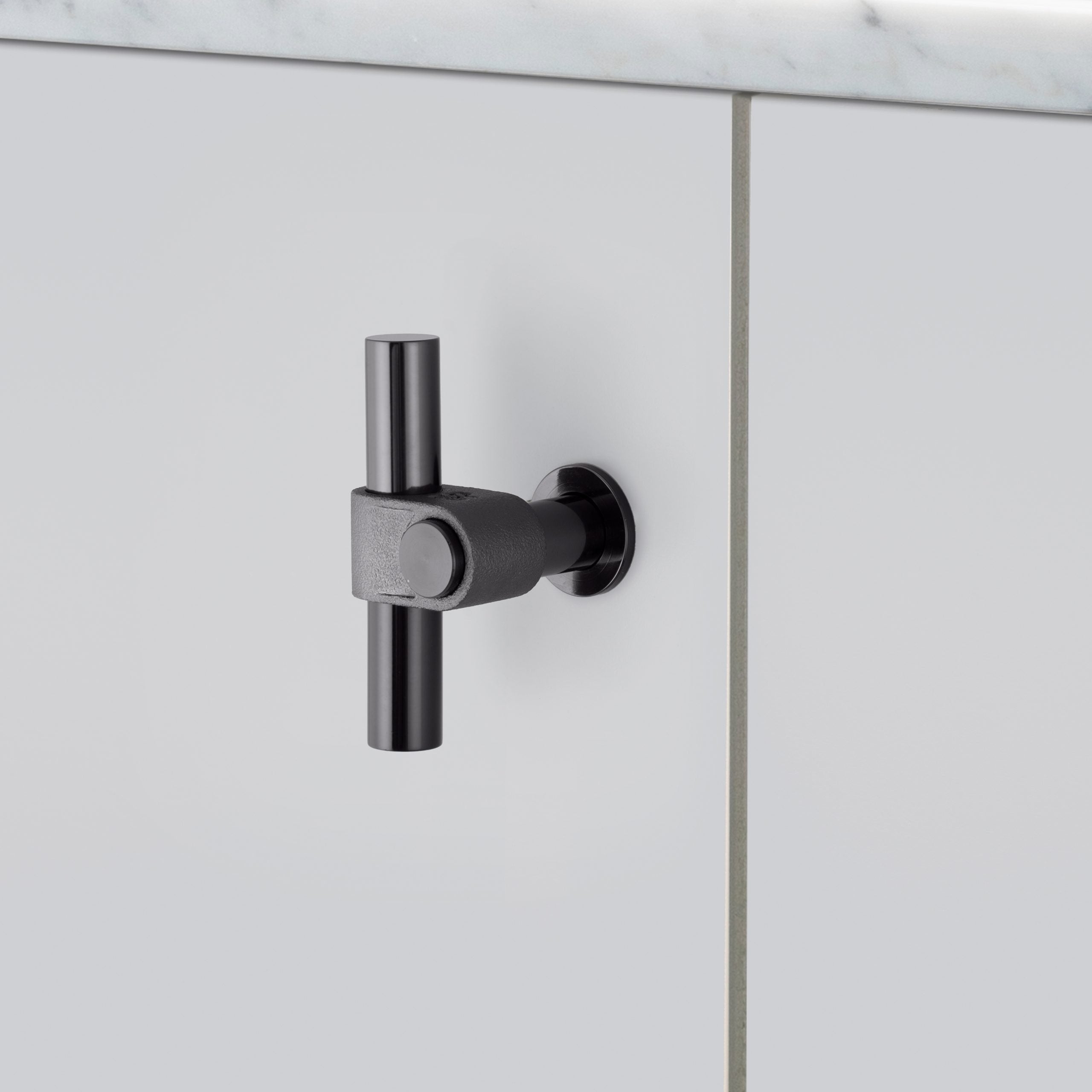 Buster & Punch Cast T-Bar Cabinet Pull