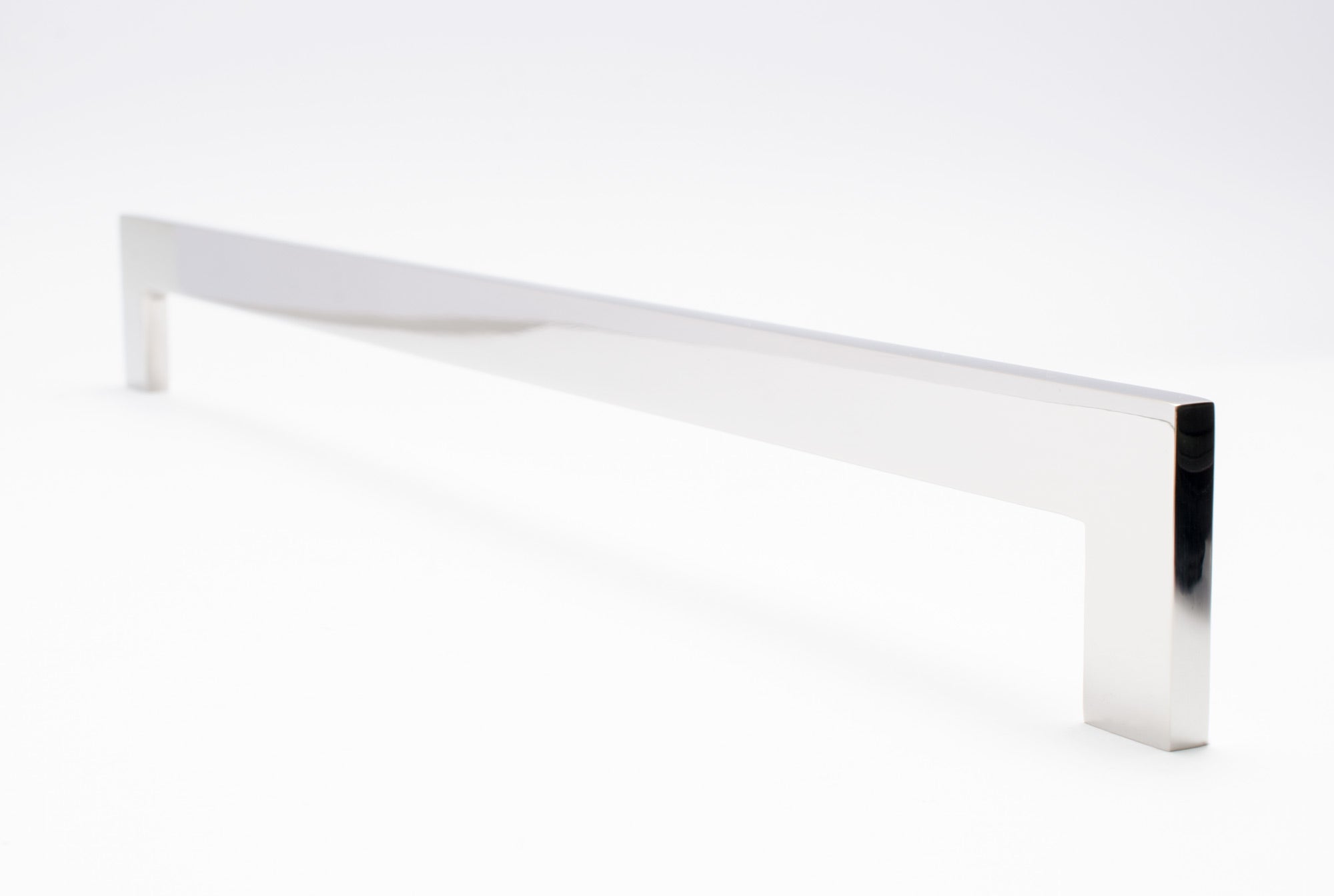 Clean Cut Cabinet Handle / Drawer Pull