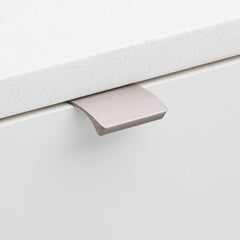 Sleek Edge Pull
