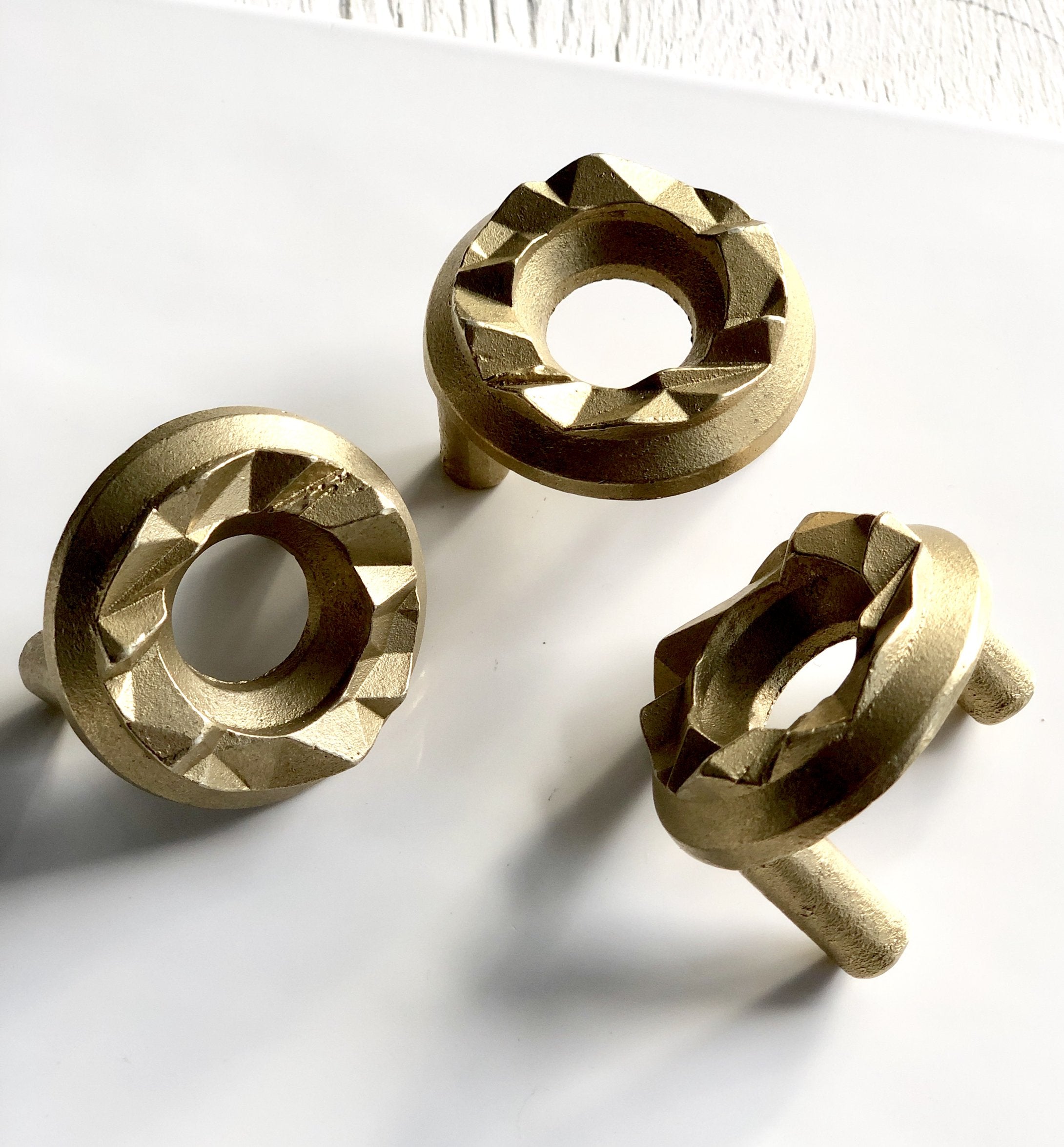 NIKA Series 2" Ring Pull