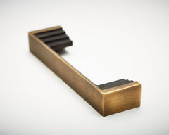 Step 01 Cabinet Handle / Drawer Pull