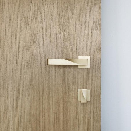 Ballet - Thumb Turn on Rose