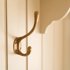 0810 | Hat and Coat Hook