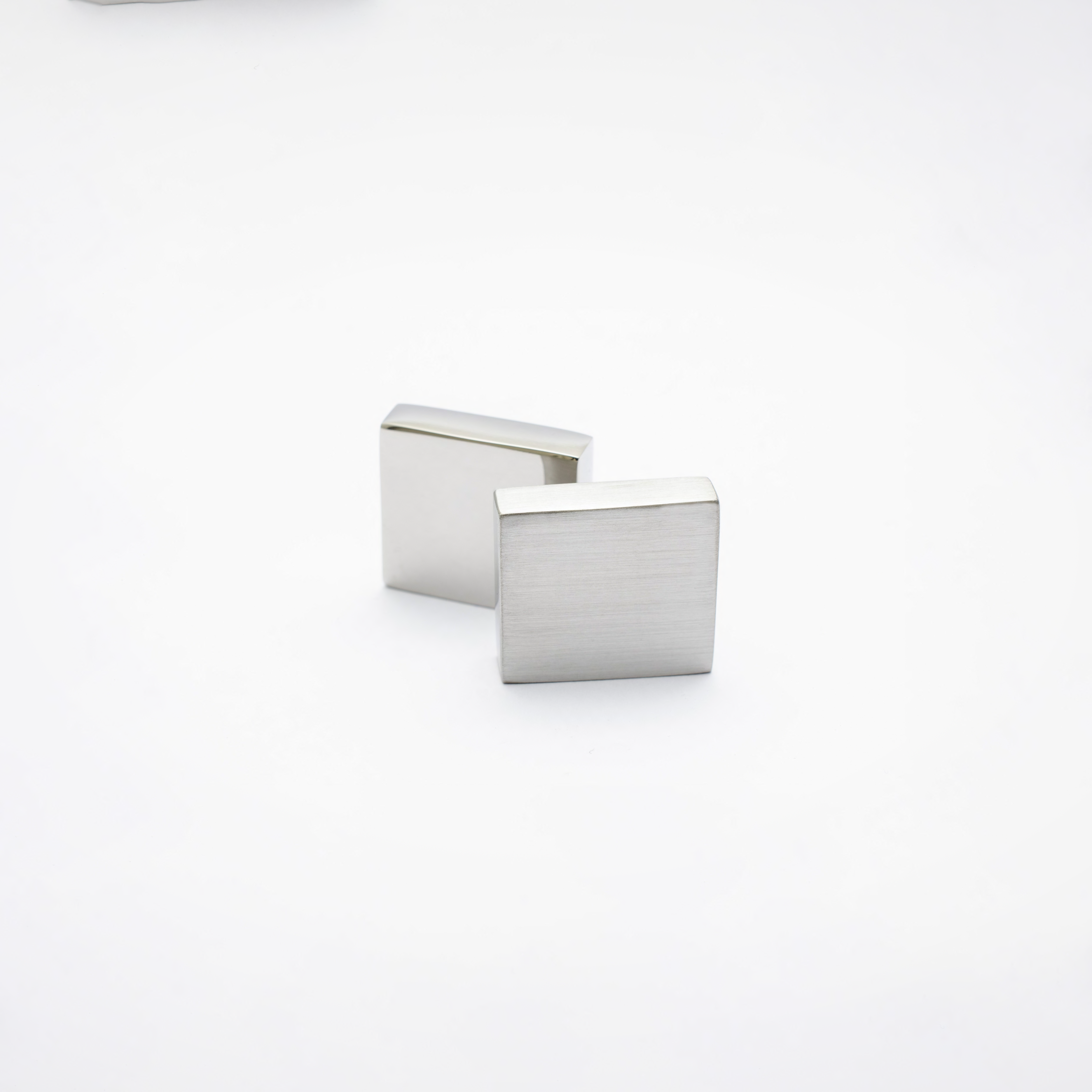 Clean Cut | Cabinet Knob
