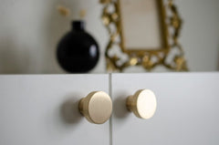 Dot | Cabinet Knob - Hook