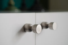 Kokeshi | Cabinet Knob - Hook