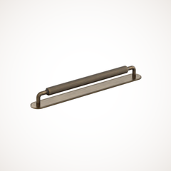 Barwick | Ridged Appliance Pull with Backplate