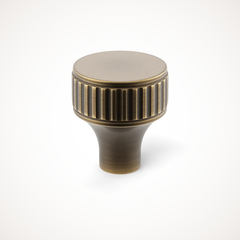 Barwick | Ridged Cabinet Knob