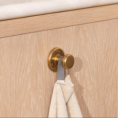 Cotswold | Hook
