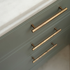 Crossways | Cabinet Handle