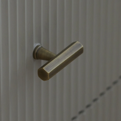 Crossways | T-Bar Handle