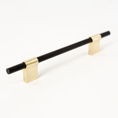 Line | Cabinet Handle