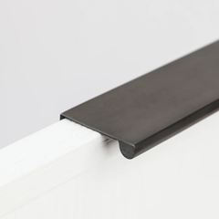 HH x Ren Studio | Lip Pull