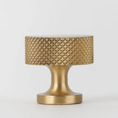 New Yorker | Cabinet Knob