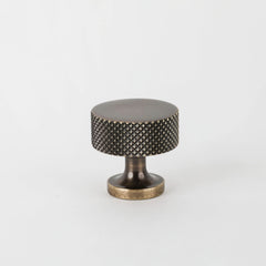 New Yorker | Cabinet Knob