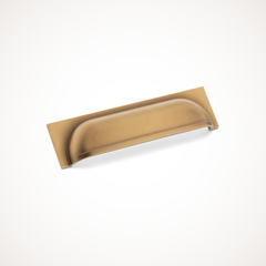 Queslett | Cup Pull