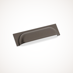 Queslett | Cup Pull