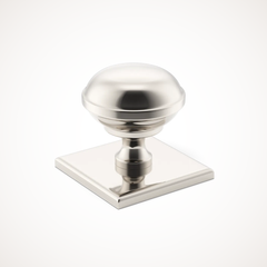 Queslett | Cabinet Knob with Square Backplate