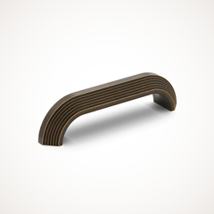 Victoria | Stepped Pull Handle