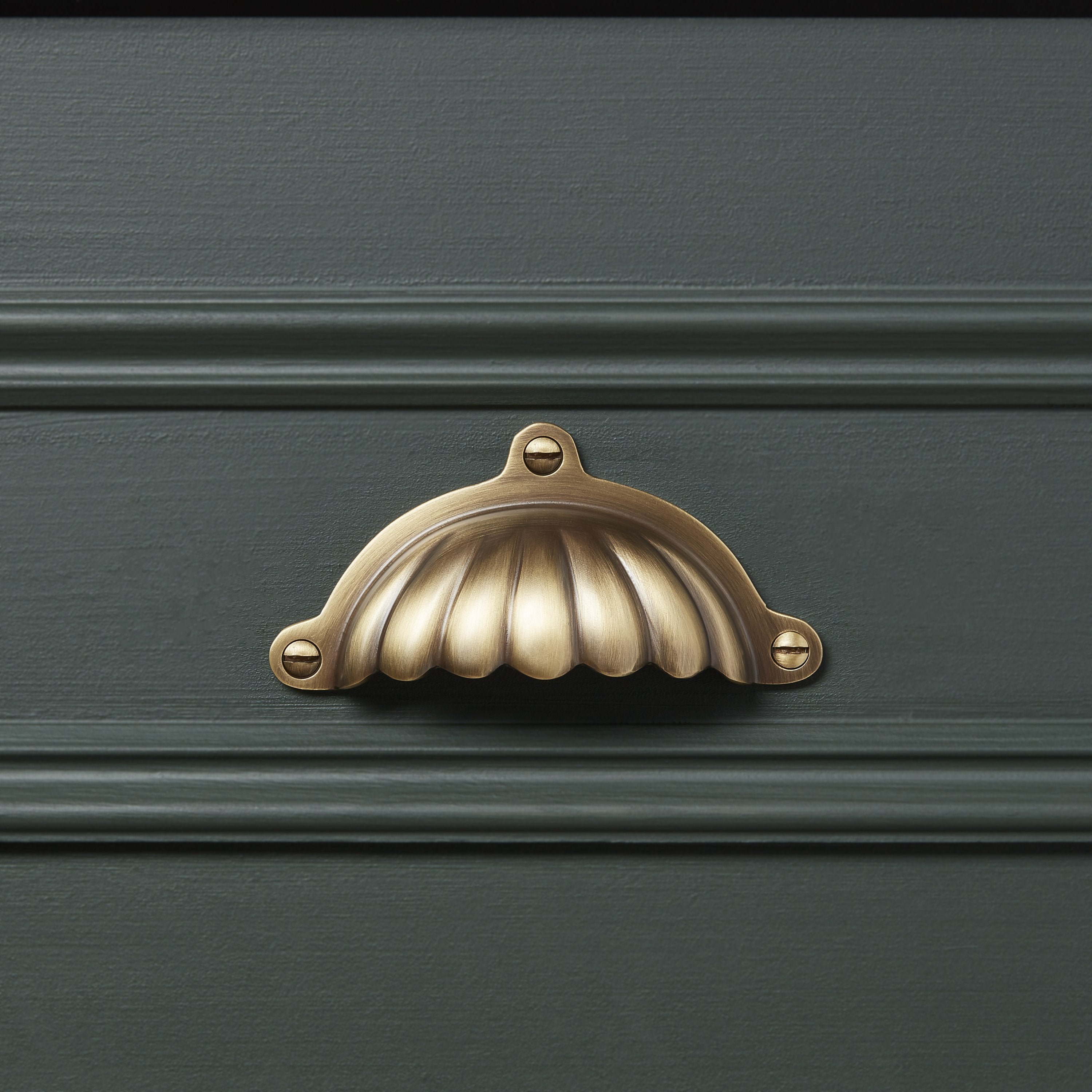 Aberdovey  Solid Brass Cabinet Handle/ Drawer Pull